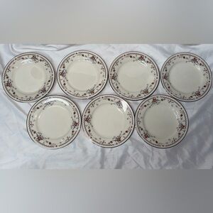 Floral Patterned Appetizer/ Dessert Plates Set